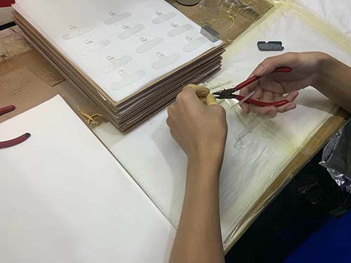 manual deburring