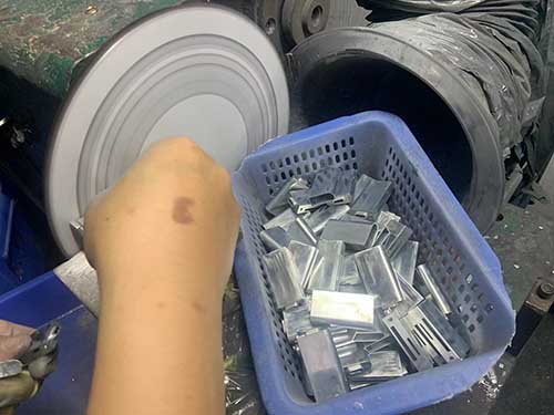grinding the mouth of part